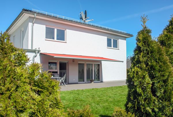 Residential Awnings Install