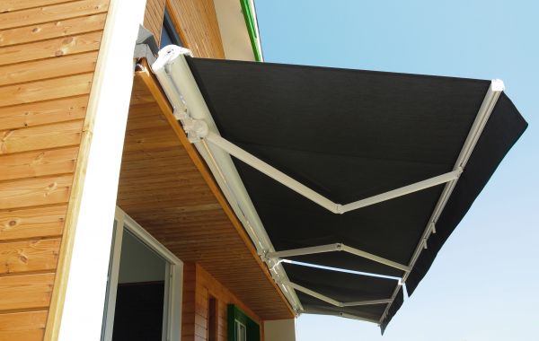 Custom Awnings Installation